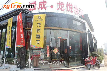 出售密州东鲁家园2室1厅1卫75平精装修